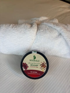 Gommage au Savon Noir Africain & Bissap (HIBISCUS) – Éclat Naturel (200 g)